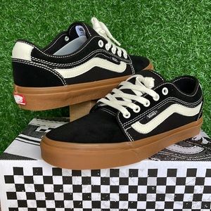 Vans WMNS Chukka Low Sid Black/Gum VN0A5KQZB9M Skate Sneakers